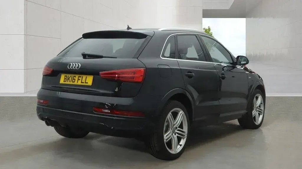 Used Audi Q3 S-line plus 2016 Black SUV