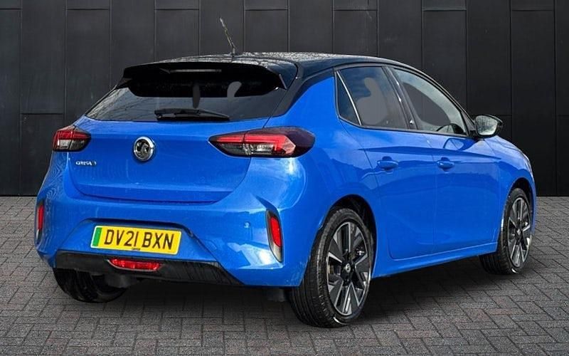 Used Vauxhall Corsa-e SRi 100 kW (136 HP) 2020 Blue Hatchback