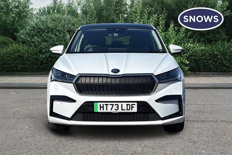 Used Skoda Enyaq iV 210 kW (286 HP) 2023 White SUV