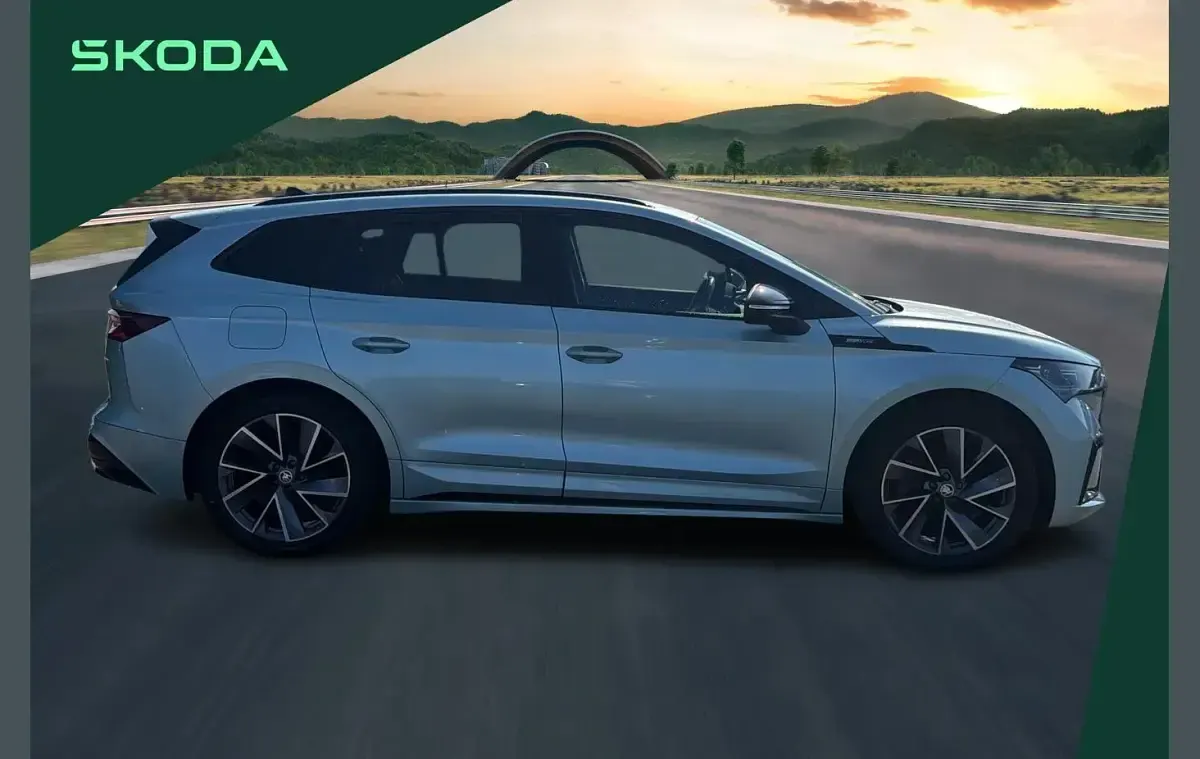 Used Skoda Enyaq iV SportlinePlus 210 kW (286 HP) 2024 Silver SUV