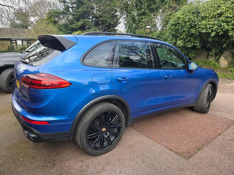 Used Porsche Cayenne 2017 Blue SUV