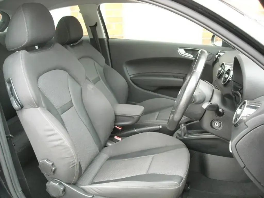 Used Audi A1 Sport 122 HP (89 kW) 2011 Black Hatchback