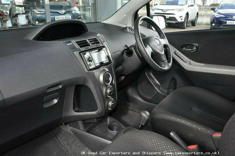 Used Toyota Yaris 2011 Hatchback