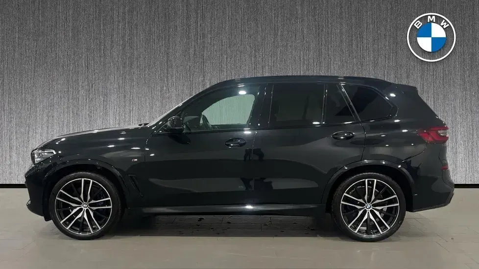 Used BMW X5 M Sport 335 HP (246 kW) 2023 Black SUV