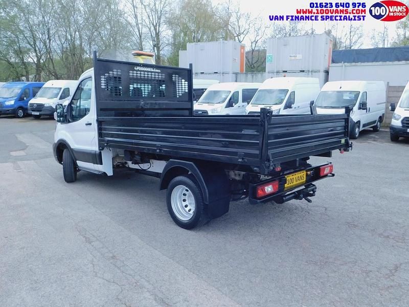 Usado Ford Transit S 130 HP (95 kW) 2022 Branco Cabrios