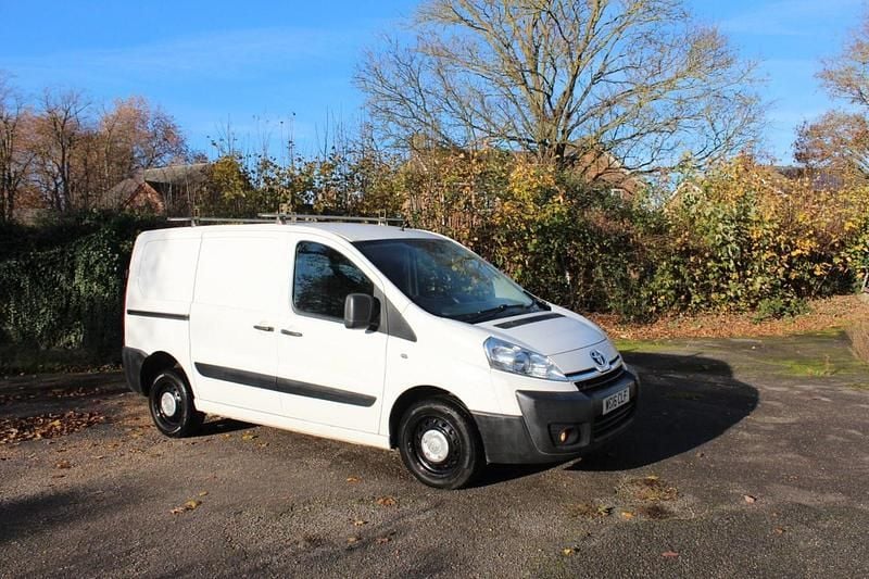 White Used 2016 Toyota Proace H1 Van | £2,495 - Image 1/4