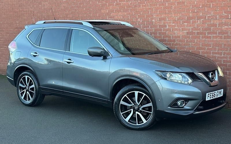 Grey Used 2016 Nissan X-Trail Tekna SUV | £11,500 (Fair price) - Image 1/4