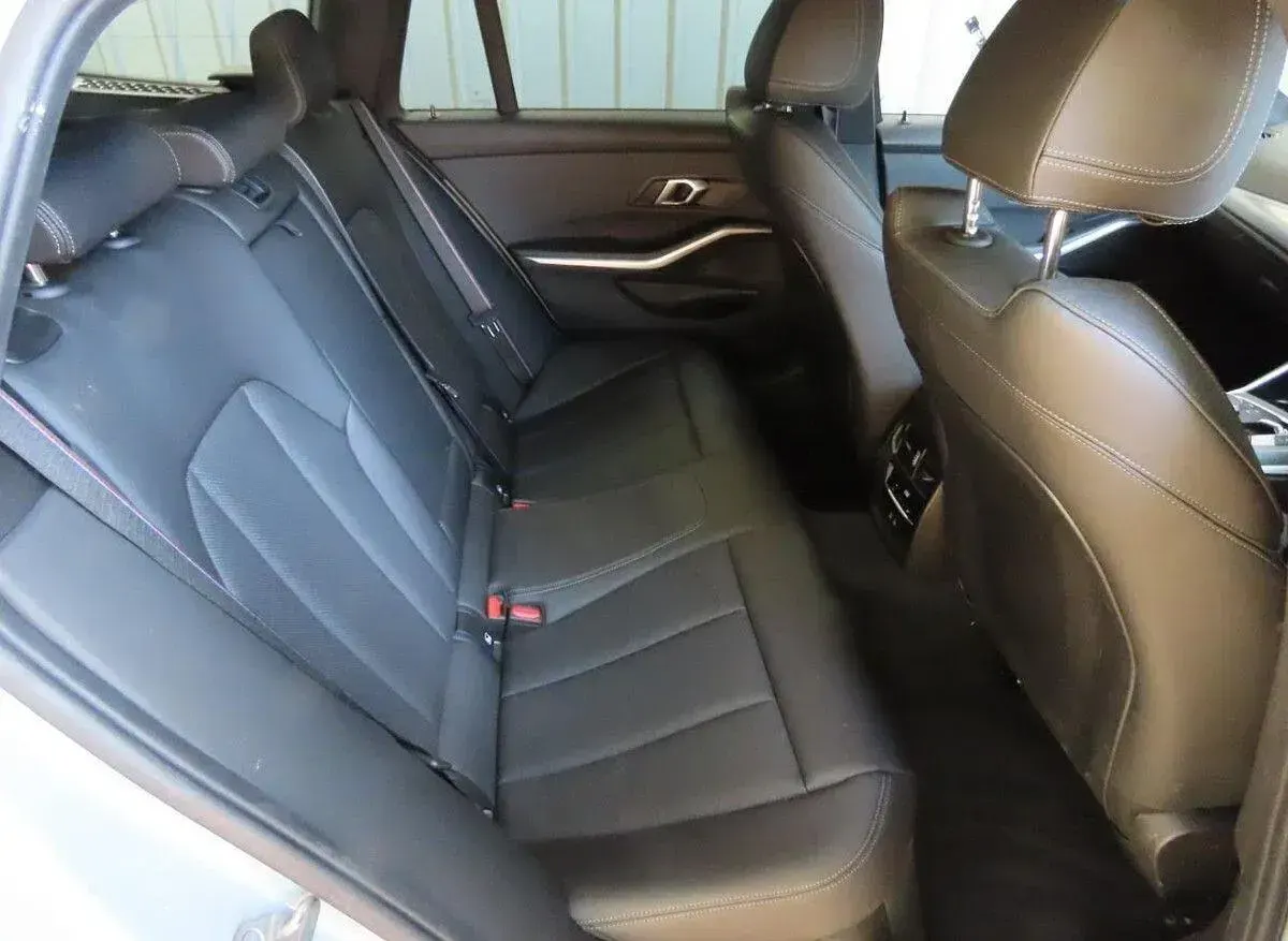 Used BMW 320 M Sport 181 HP (133 kW) 2025 Grey Estate