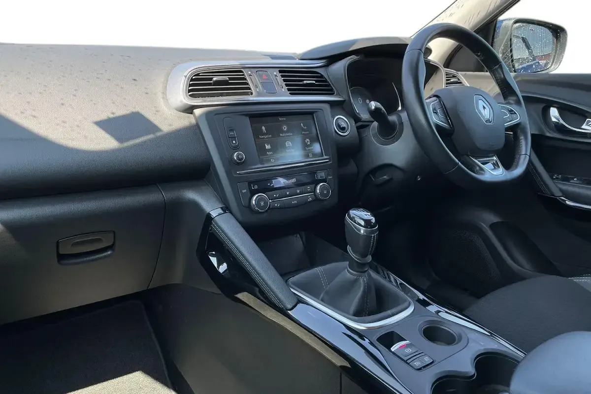 Used Renault Kadjar Dynamique 131 HP (96 kW) 2017 Blue SUV