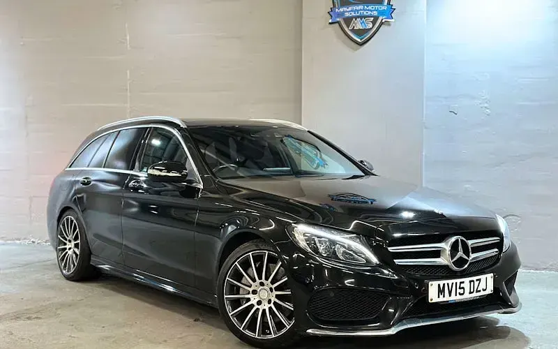 Used Mercedes C300 AMG Line Premium Plus 231 HP (169 kW) 2015 Estate