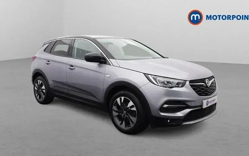 Used Vauxhall Grandland X SRi 131 HP (96 kW) 2020 SUV