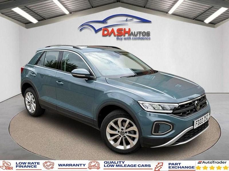 Blue Used 2022 VW T-Roc S SUV | £17,500 (Fair price) - Image 1/4