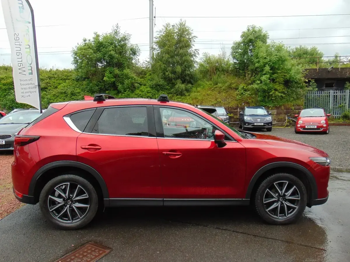 Used Mazda CX-5 Inclusive 175 HP (128 kW) 2017 Red SUV