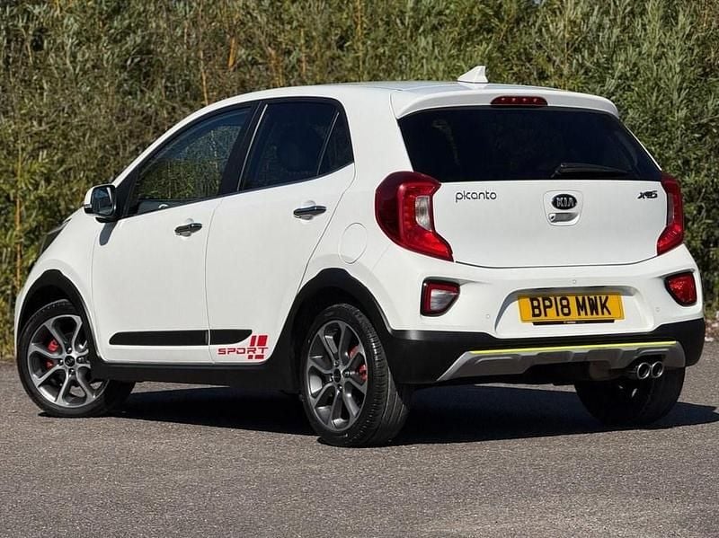 Used Kia Picanto X-Line 83 HP (61 kW) 2018 White Hatchback
