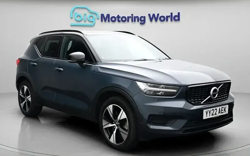 Used Volvo XC40 Plus 211 HP (155 kW) 2021 SUV