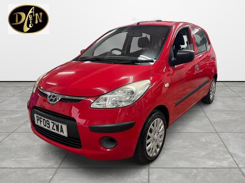 Used Hyundai i10 Classic 78 HP (57 kW) 2009 Red Hatchback