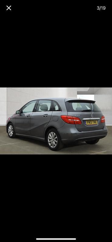 Begagnad Mercedes B180 SE 2013 Grå Minibuss