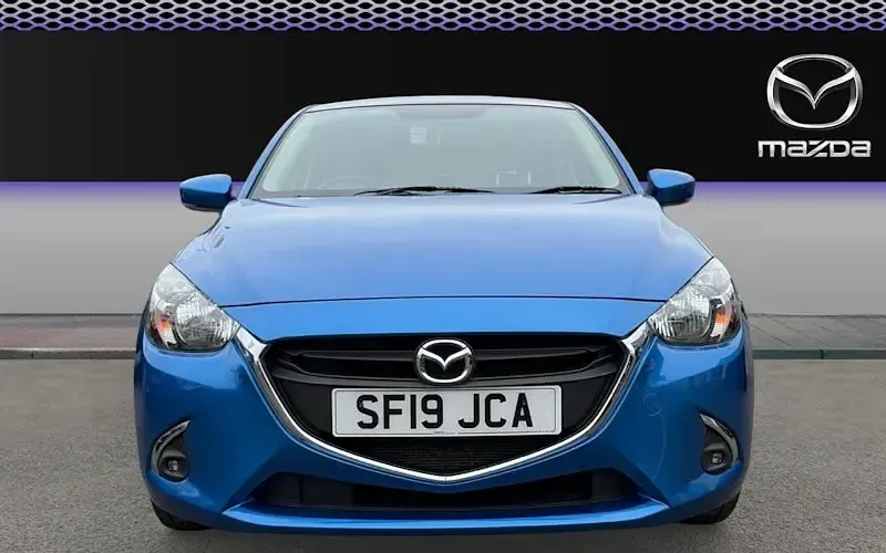 Used Mazda 2 75 HP (55 kW) 2019 Blue Hatchback