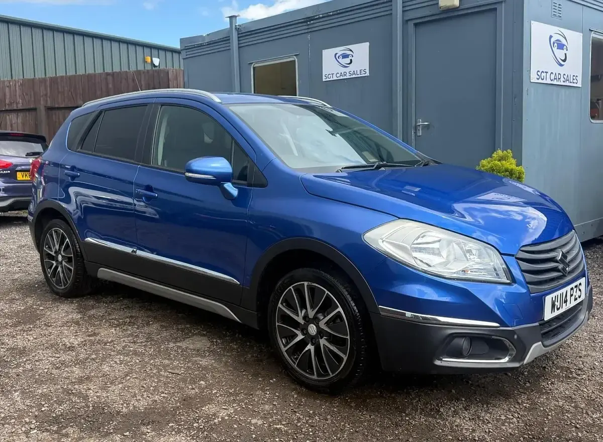 Used Suzuki SX4 S-Cross SZ-T 120 HP (88 kW) 2014 Blue Hatchback