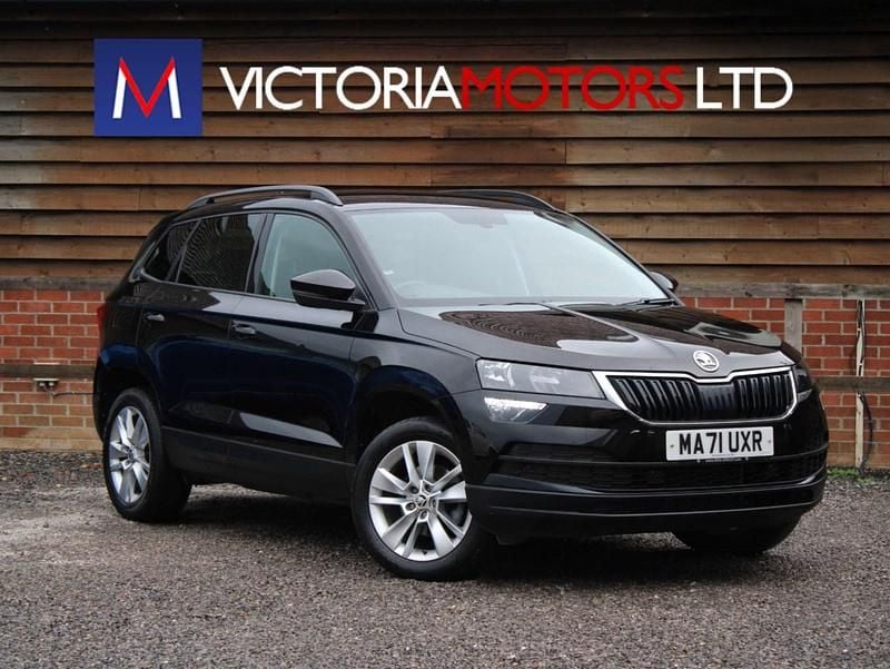 Black Used 2021 Skoda Karoq SE Technology SUV | £15,495 (Fair price) - Image 1/4