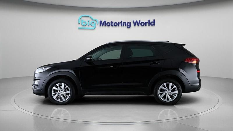 Used Hyundai Tucson SE 132 HP (97 kW) 2019 Black SUV