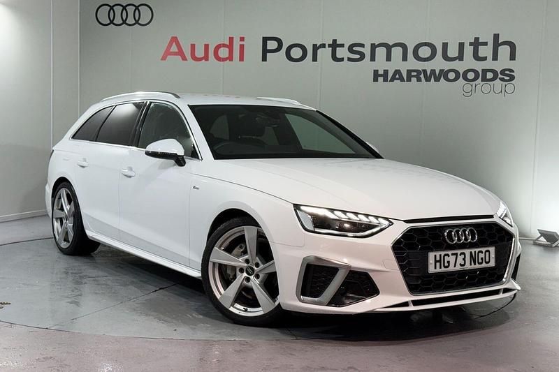 Used Audi A4 S-Line 204 HP (150 kW) 2023 White Estate