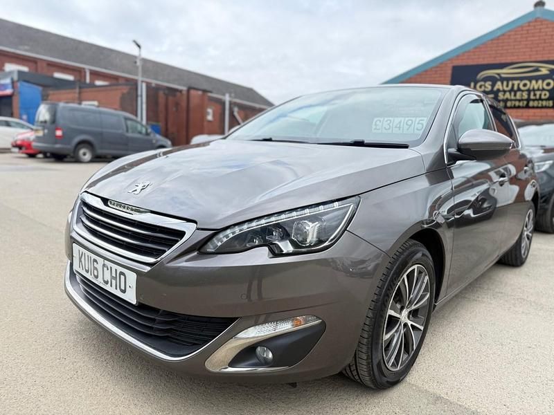 Used Peugeot 308 Allure 120 HP (88 kW) 2016 Grey Hatchback