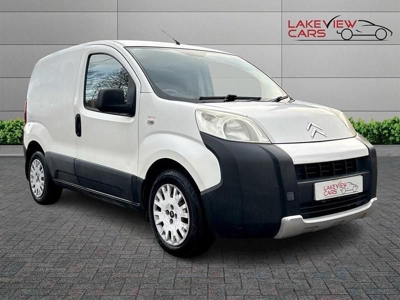 White Used 2009 Citroën Nemo MPV | £3,445 (Expensive) - Image 1/4