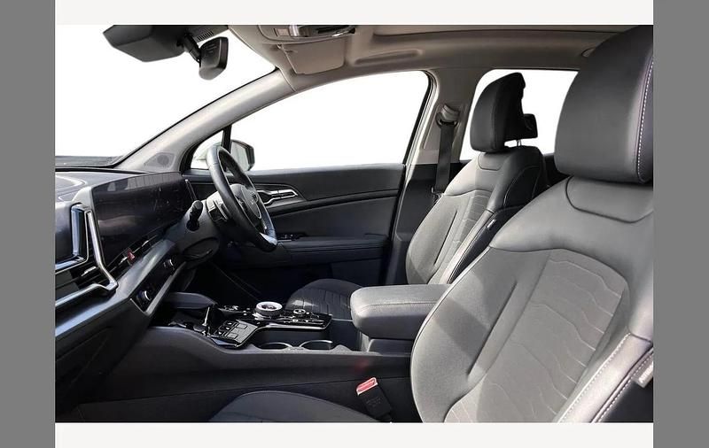 Used Kia Sportage 226 HP (166 kW) 2023 Green SUV