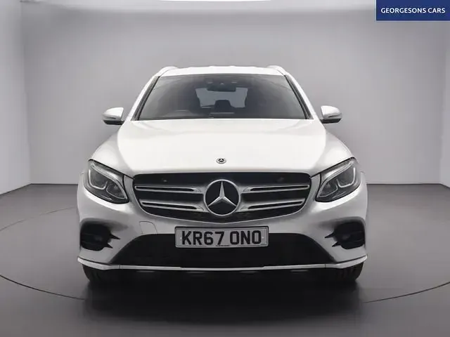 Second-hand Mercedes GLC220 AMG line 170 CP (125 kW) 2017 Argintiu SUV