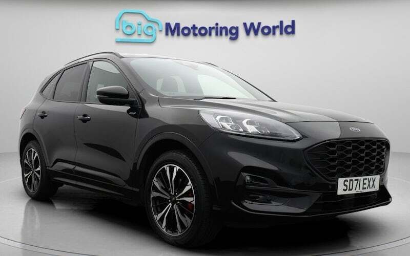 Used 2023 Ford Kuga ST-Line X SUV | £19,700 (Super price) - Image 1/4