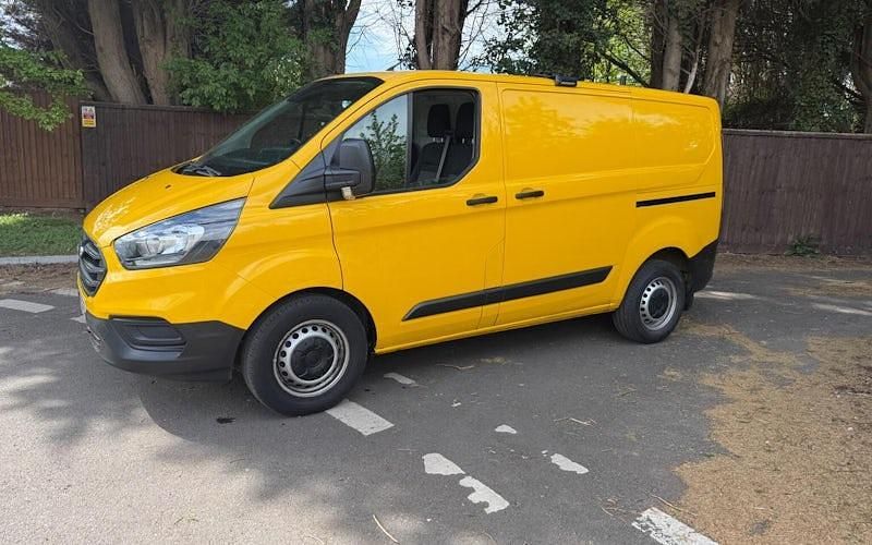 Używany Ford Transit Custom 131 KM (96 kW) 2022 Żółty Van