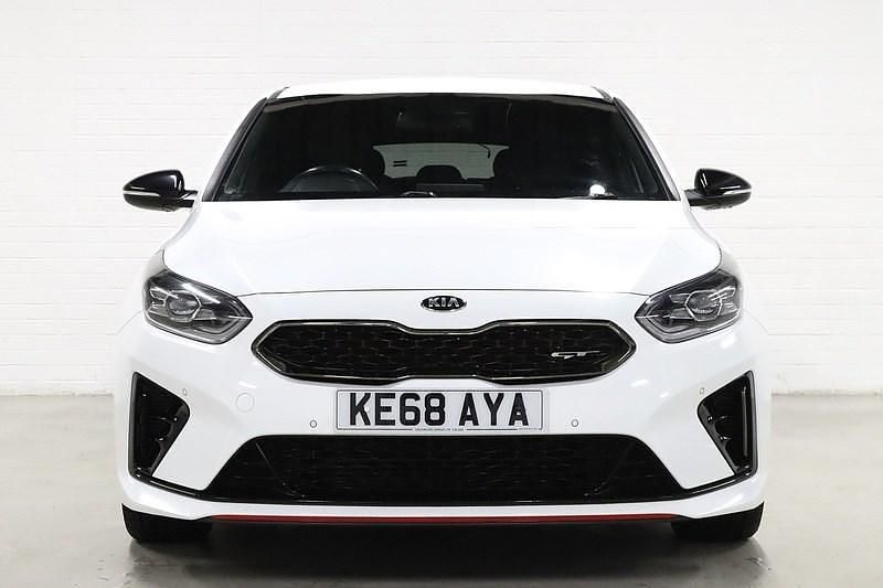 Used Kia ProCeed GT 2019 White Estate