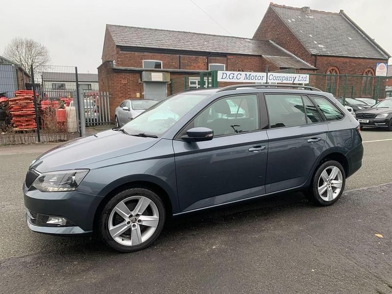 Used Skoda Fabia SE L 110 HP (80 kW) 2015 Grey Estate