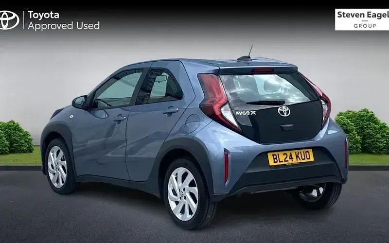 Usado Toyota Aygo X PURE 72 CV (52 kW) 2025 SUV