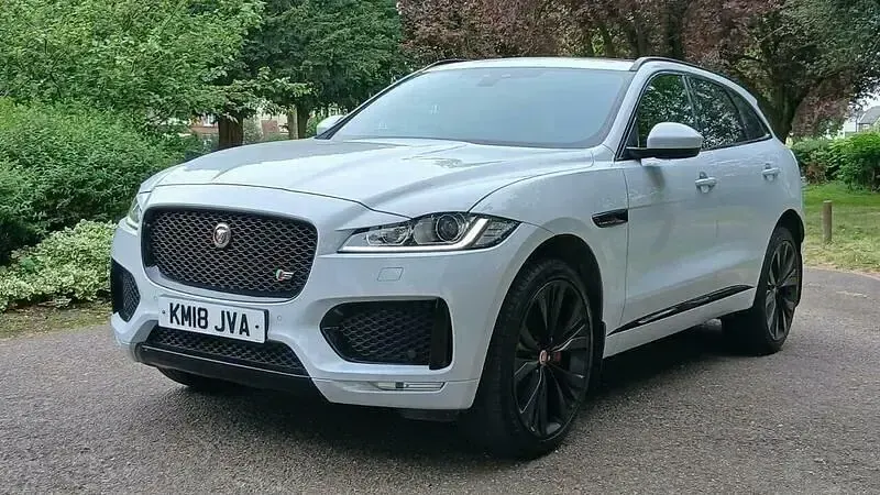 Second-hand Jaguar F-Pace S 300 CP (220 kW) 2018 Alb SUV