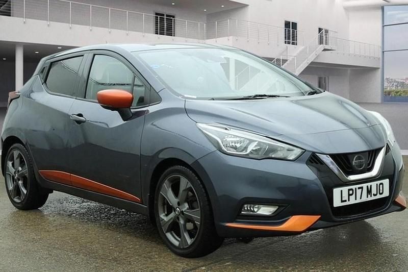 Used Nissan Micra Tekna 90 HP (66 kW) 2017 Echo grey Hatchback