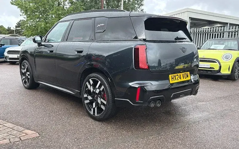 Used Mini John Cooper Works 300 HP (220 kW) 2026 Hatchback