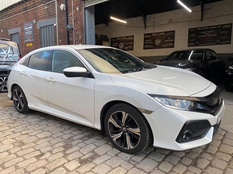 White Used 2019 Honda Civic SR Hatchback | £10,499 (Fair price) - Image 1/4