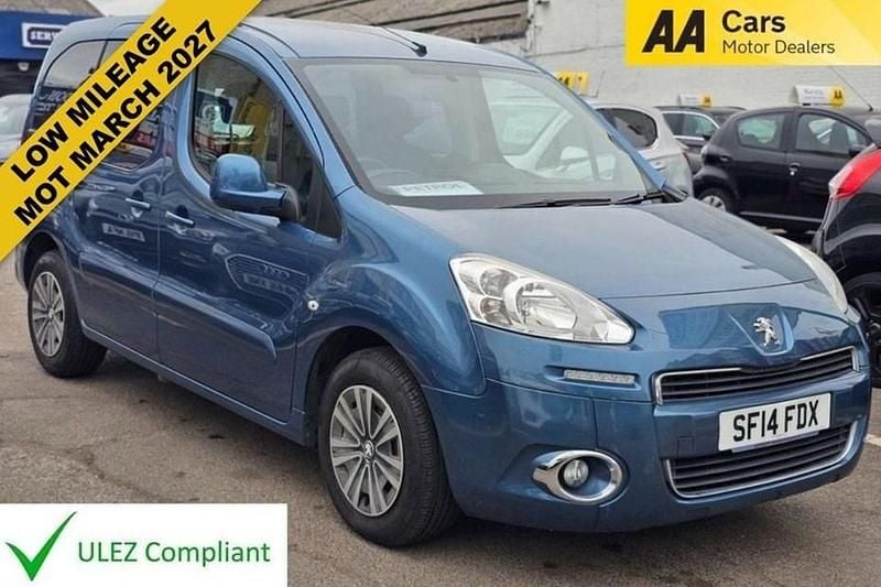 Used Peugeot Partner Tepee S 120 HP (88 kW) 2014 Blue MPV