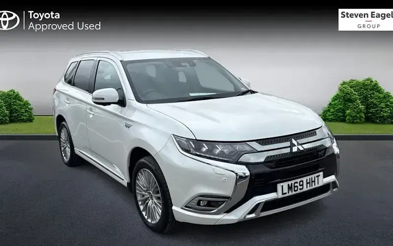 Used Mitsubishi Outlander P-HEV 177 HP (130 kW) 2019 Estate