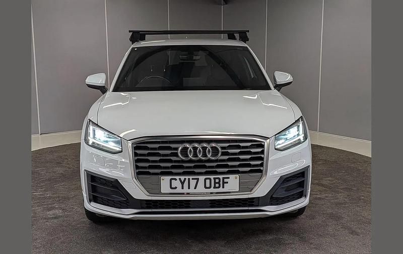 Used Audi Q2 S-Line 150 HP (110 kW) 2017 White SUV