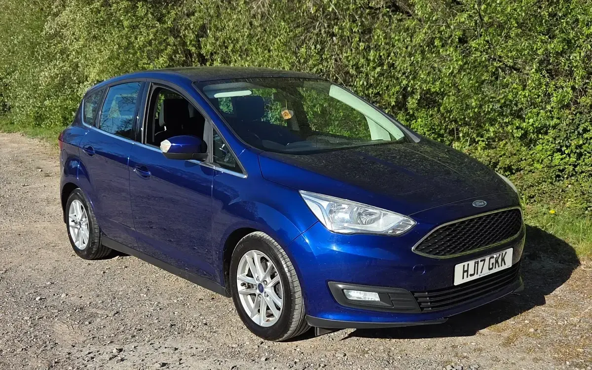 Used Ford C-MAX Zetec 2017 Blue MPV
