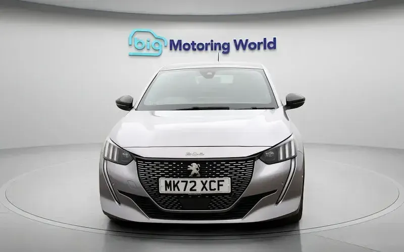 Second-hand Peugeot 208 GT 102 CP (75 kW) 2022 Gri Hatchback