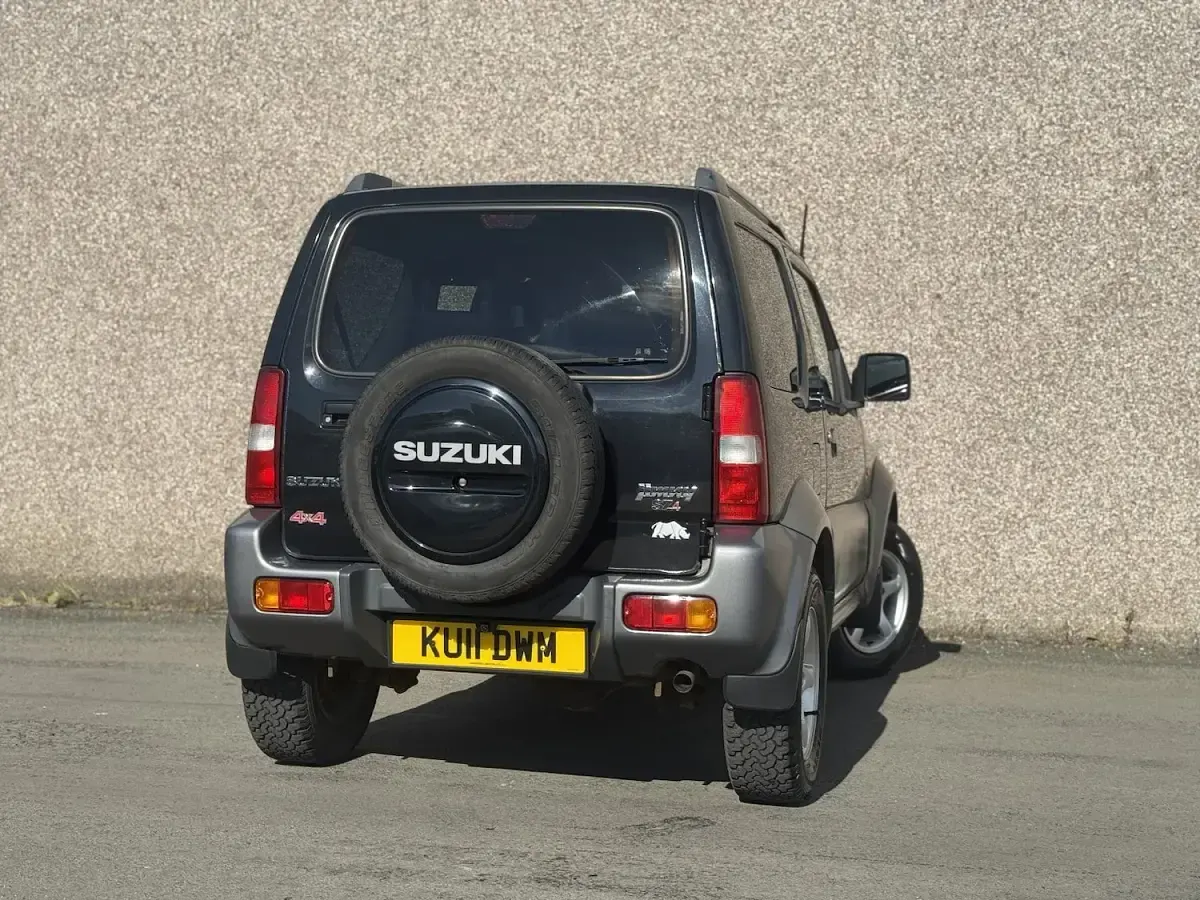Used Suzuki Jimny SZ4 2011 Black SUV