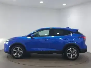 Used Nissan Qashqai N-Connecta 140 HP (102 kW) 2023 Blue SUV