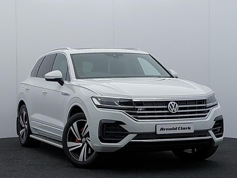 White Used 2019 VW Touareg R-line SUV | £32,498 (Fair price) - Image 1/4