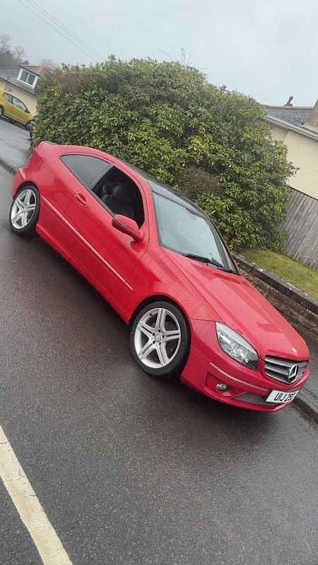 Used Mercedes CLC200 2009 Red Hatchback