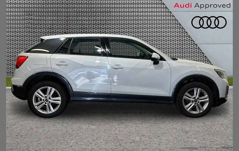 Used Audi Q2 Sport 147 HP (108 kW) 2022 White SUV