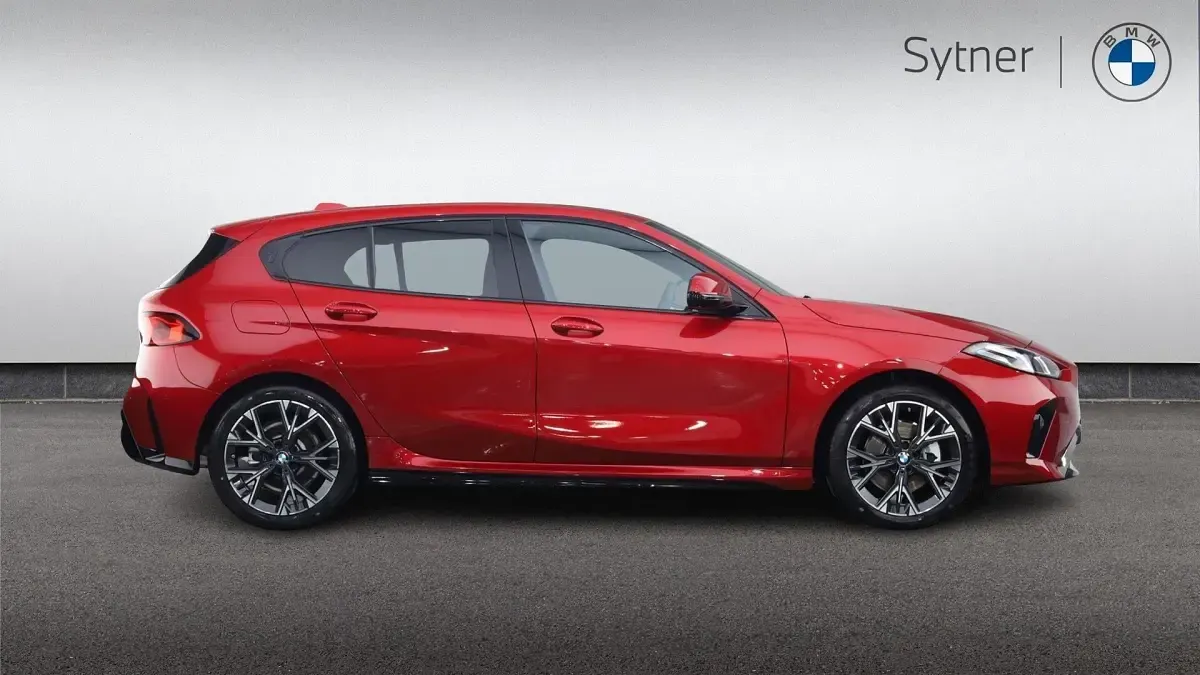 Used BMW 120 M Sport 168 HP (123 kW) 2026 Red Hatchback